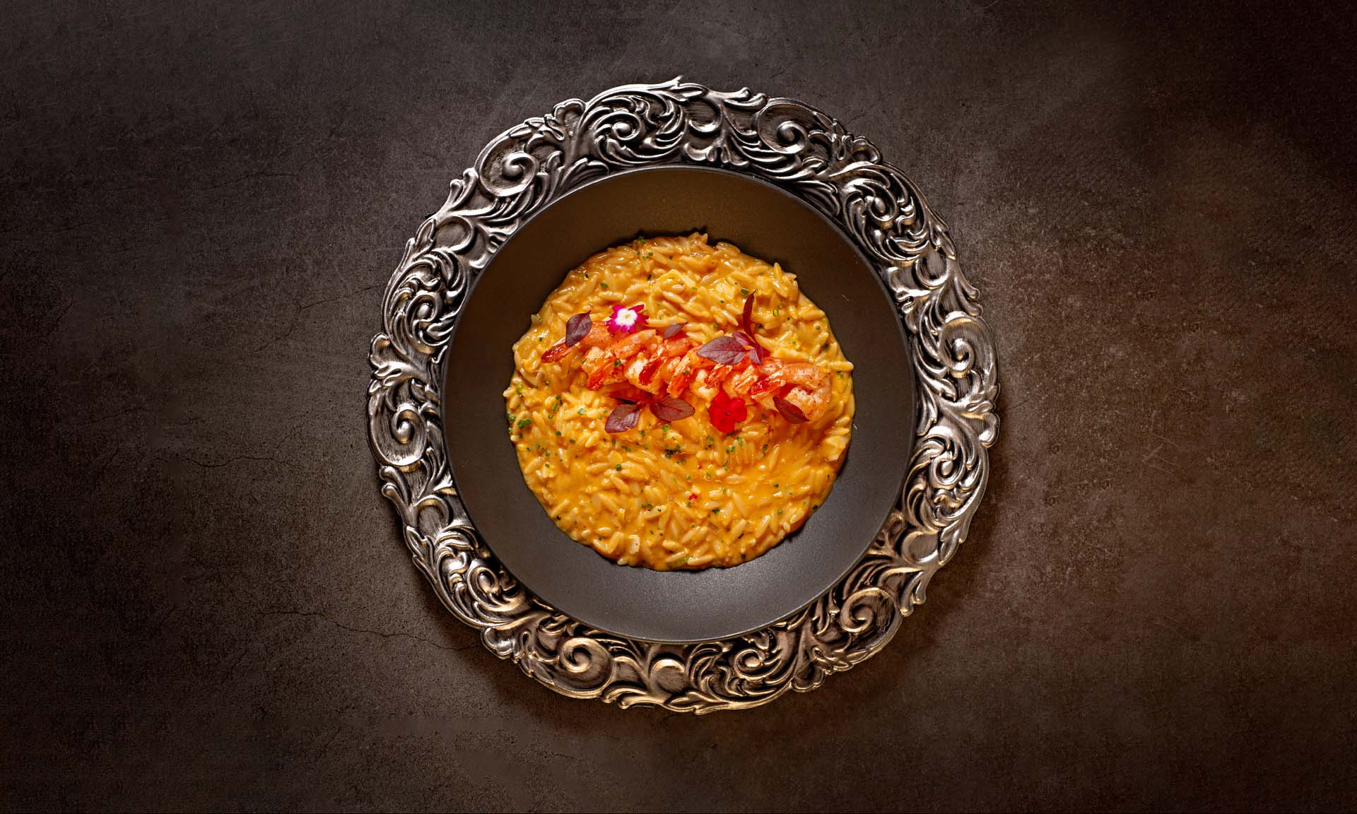 Kritharoto with shrimp, coconut milk & curry - 7 Thalasses