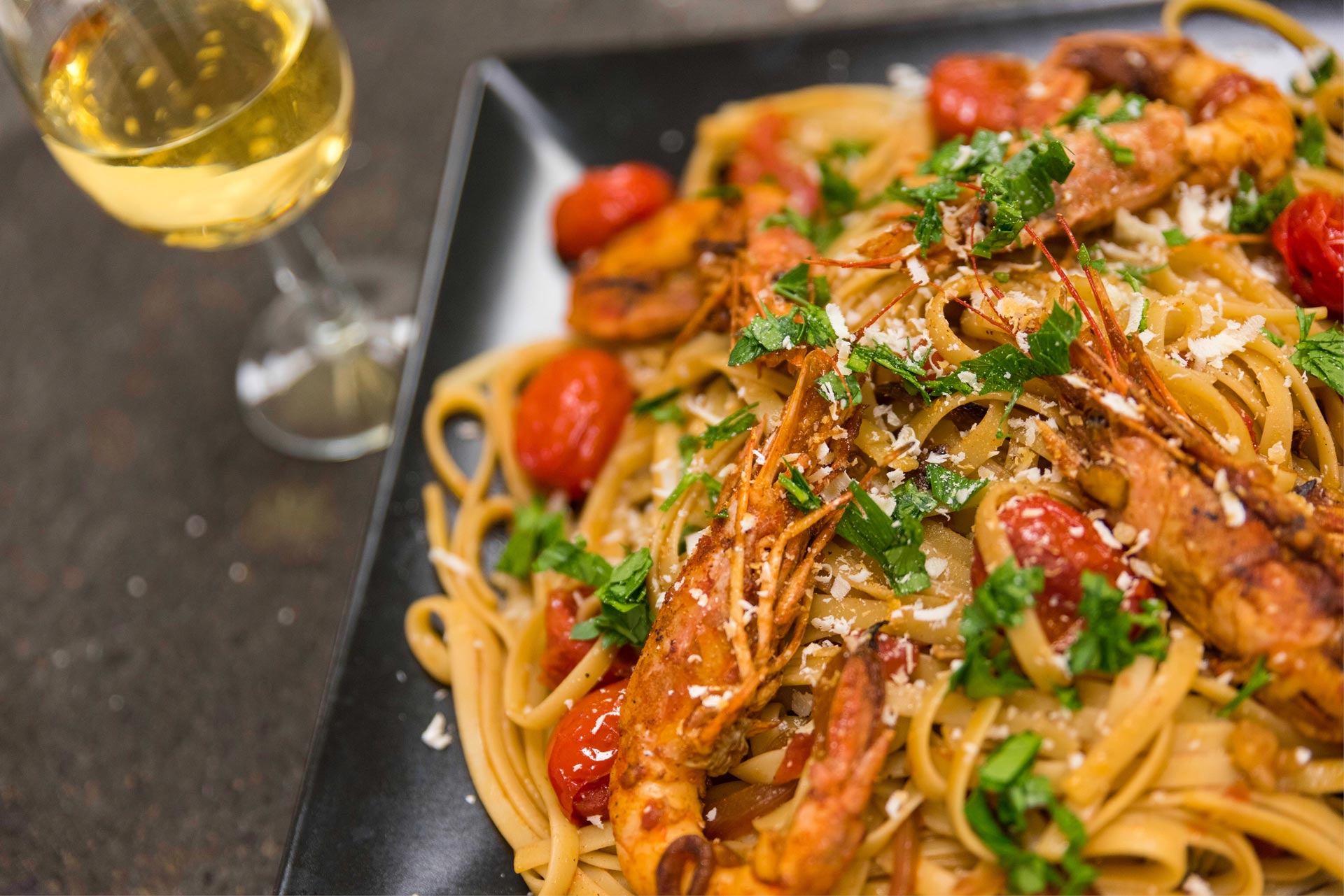 Shrimp linguine - 7 Thalasses