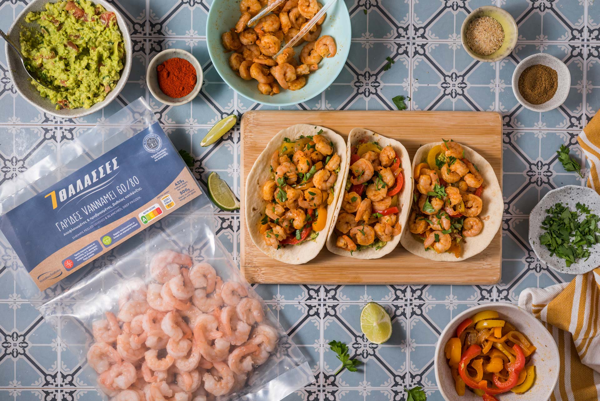 Fajitas with shrimps and guacamole - 7 Thalasses